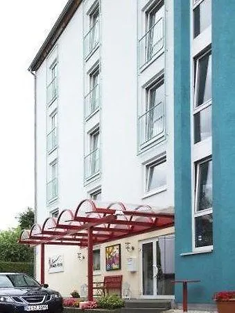 Halbersbacher Airport Frankfurt Hotel